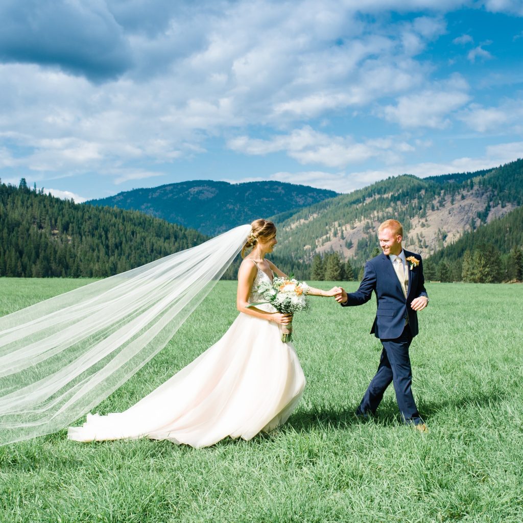 Destination Weddings in Western Montana